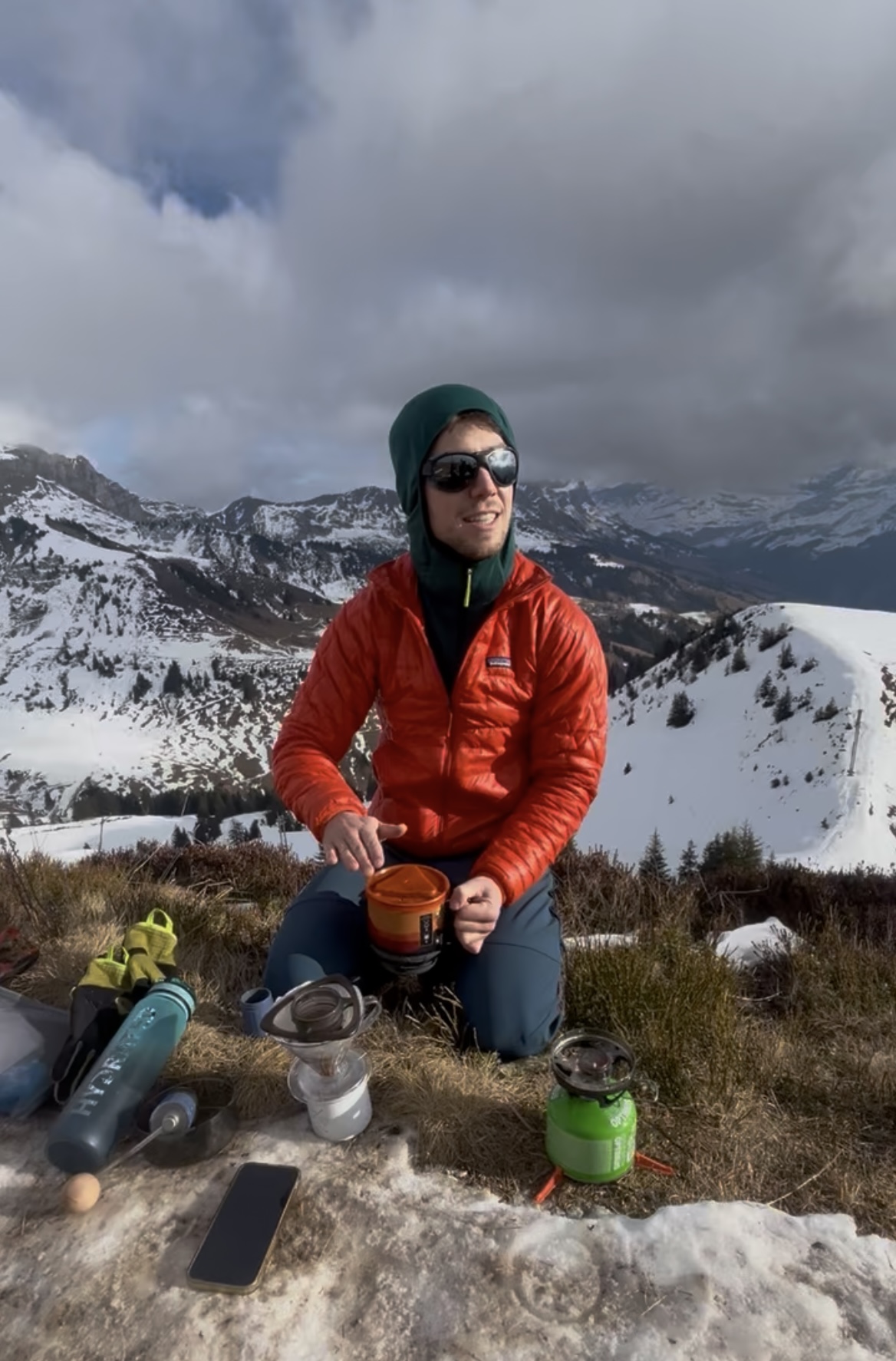 Brewing filter coffee with a v60 on top of a mountain